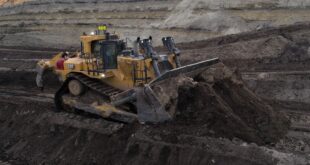 New CAT® D11 XE electric drive dozer delivers more productivity