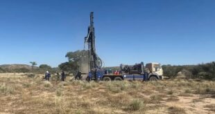 Khorixas intersect high-grade gold zones